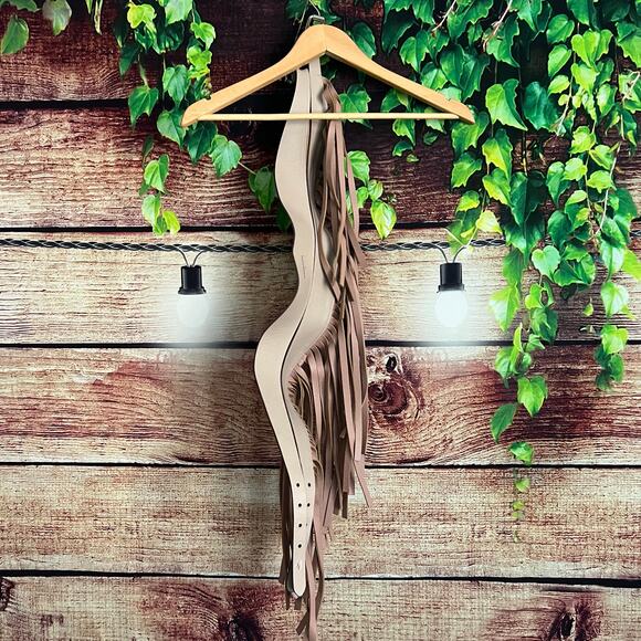 BCBG Max Azria Fringe Belt Small Faux Leather Fringe Belted Skirt Overlay Nude - Picture 6 of 10